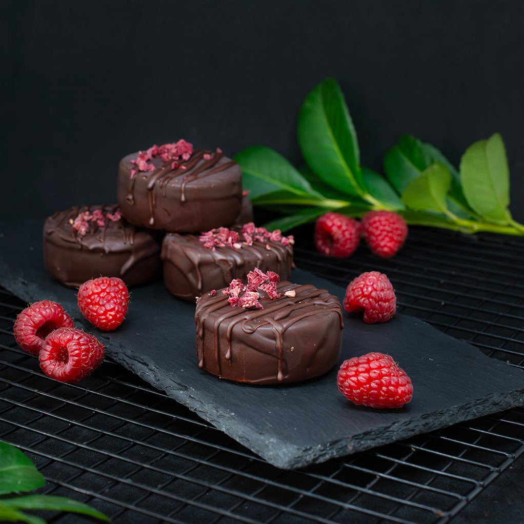 Малиново-карамелени пастички My Store